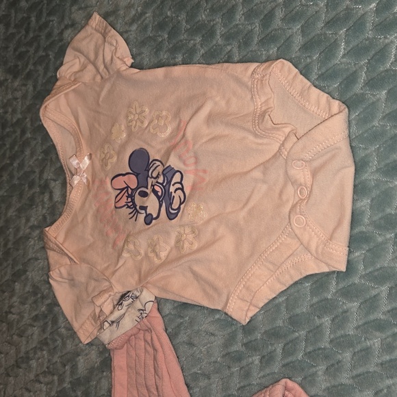 Disney Baby - 3 Piece Minnie Mouse Outfit - Picture 2 of 12
